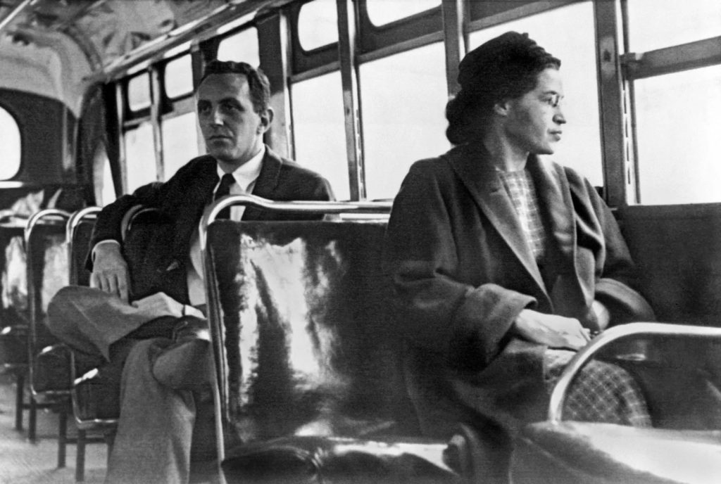 Rosa Parks en un autobús